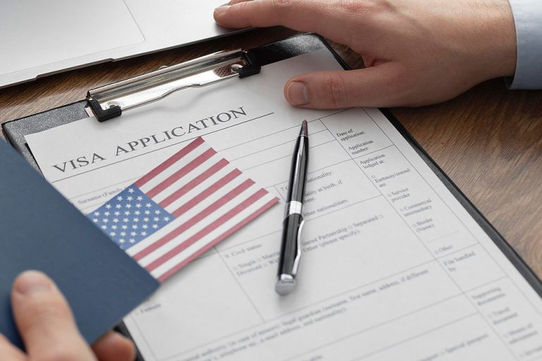 Finding the Right American Work Visa Consultant for Your Career Goals